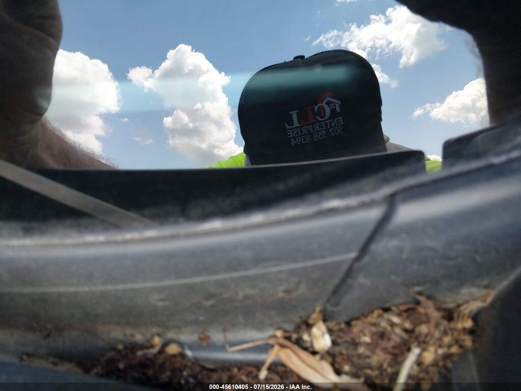 4S4BSAFC4J3235619 2018 SUBARU OUTBACK photo no. 12