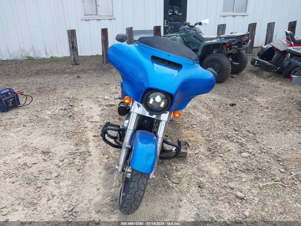 1HD1KBC12JB660138 2018 HARLEY-DAVIDSON FLHX photo no. 5