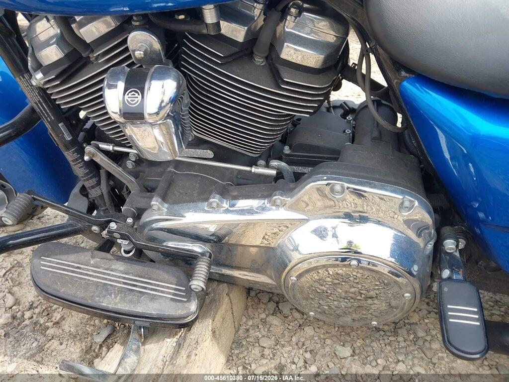 1HD1KBC12JB660138 2018 HARLEY-DAVIDSON FLHX photo no. 9