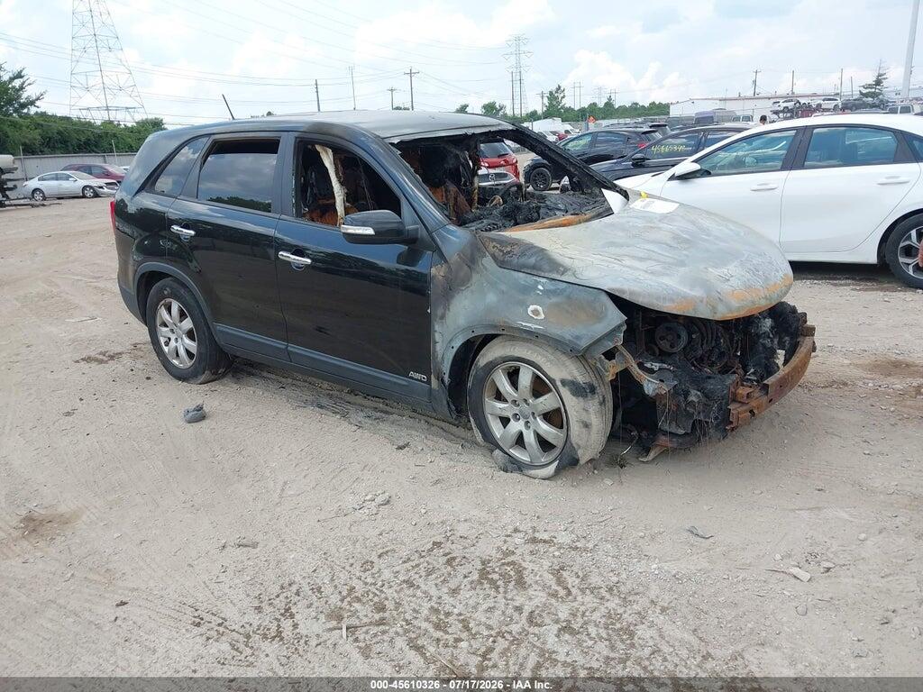 5XYKTCA66DG414968 2013 KIA SORENTO photo no. 1