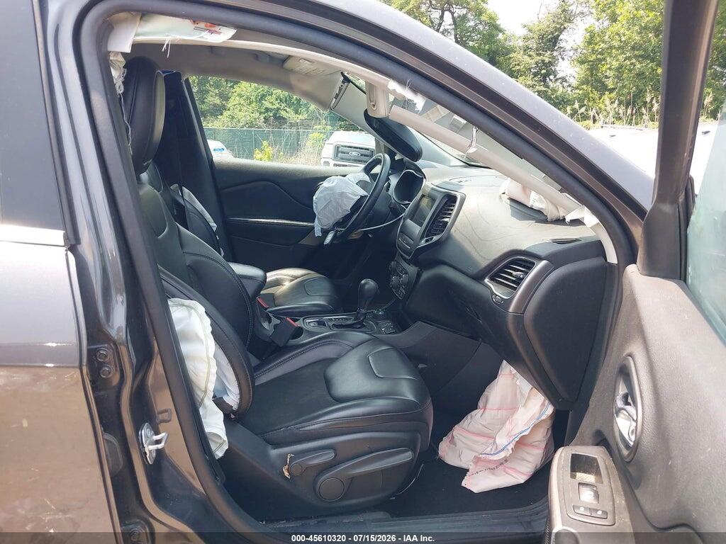 1C4PJMLX5KD271384 2019 JEEP CHEROKEE photo no. 5