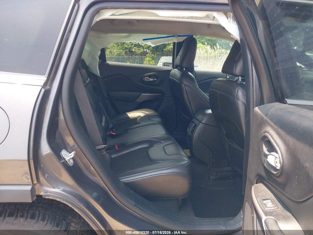 1C4PJMLX5KD271384 2019 JEEP CHEROKEE photo no. 8