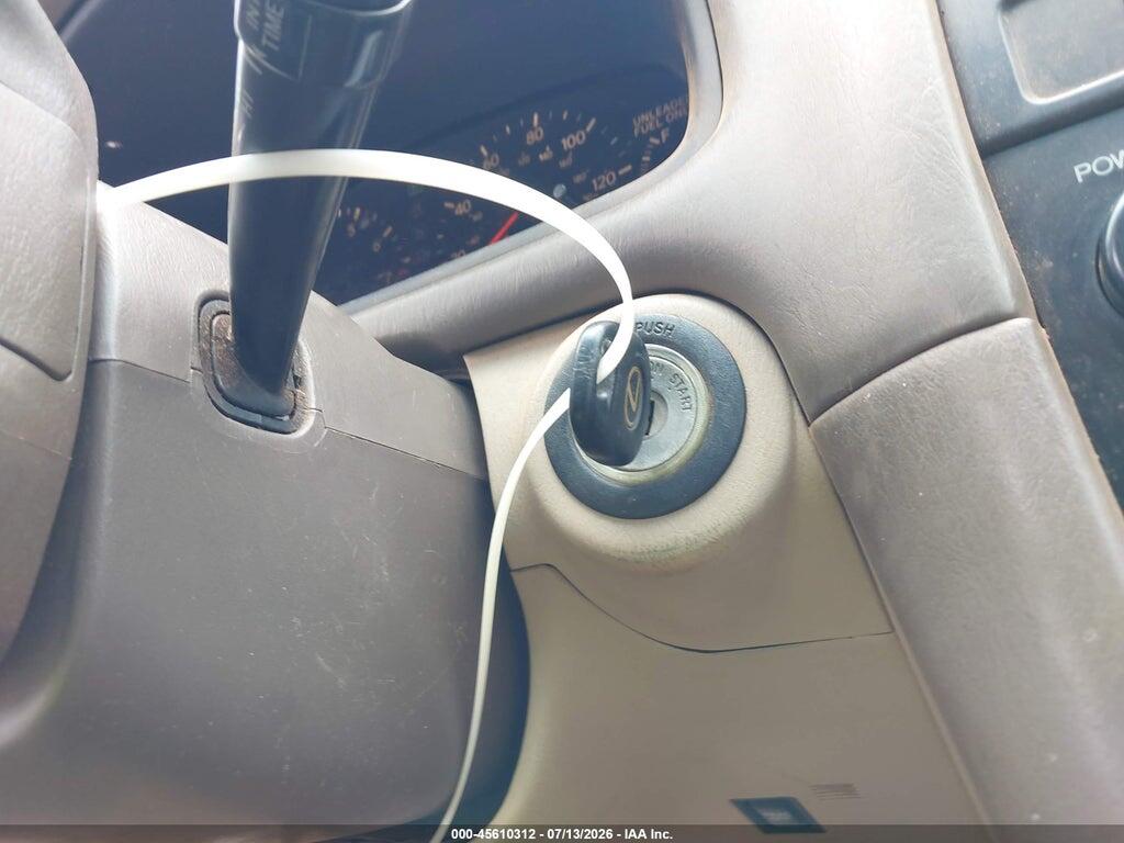 JT8BF28G5W0110358 1998 LEXUS ES 300 photo no. 11