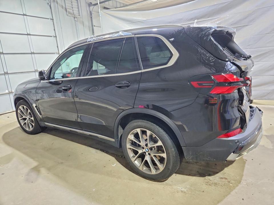 2026 BMW X5 XDRIVE40I — Фото 2 из 13