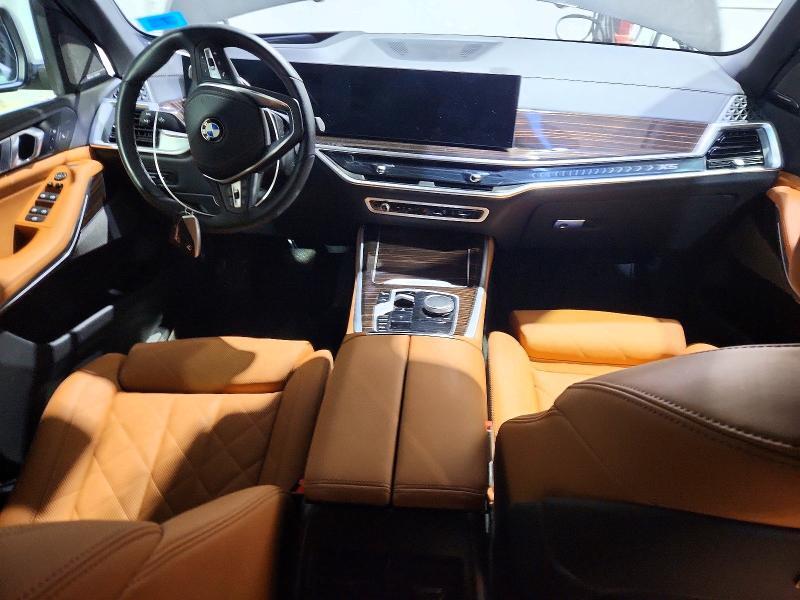 2026 BMW X5 XDRIVE40I — Фото 8 из 13