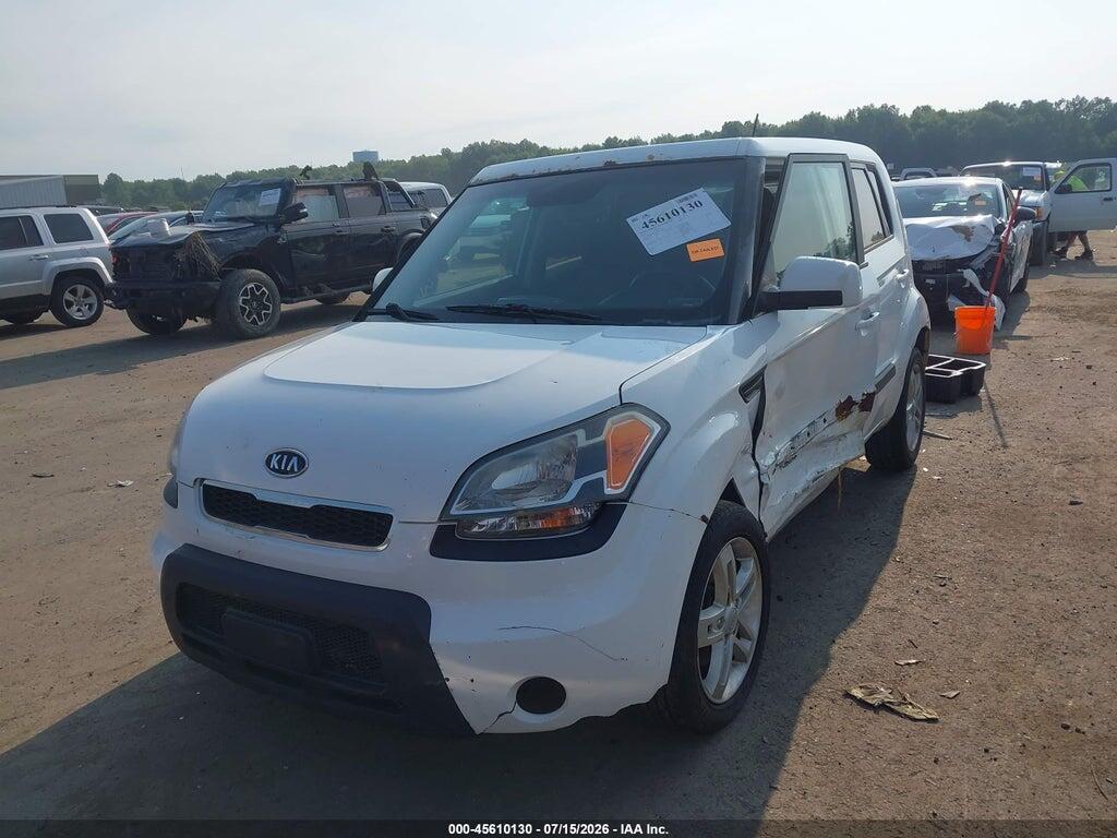 KNDJT2A24B7717485 2011 KIA SOUL photo no. 2