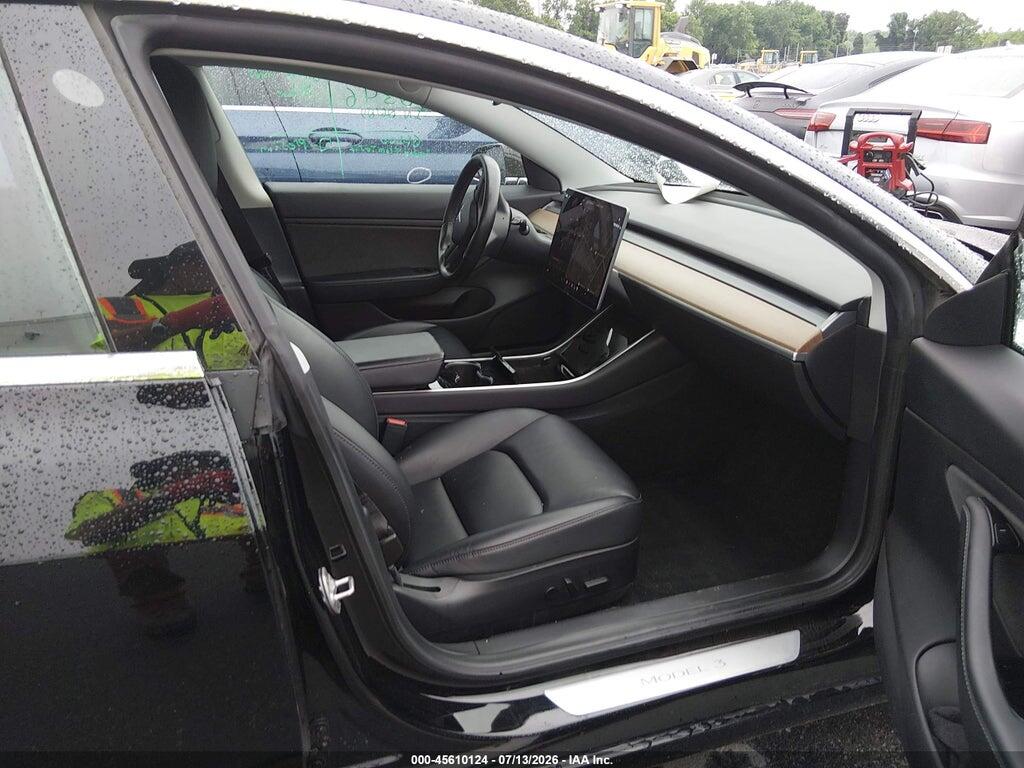5YJ3E1EB6KF237255 2019 TESLA MODEL 3 photo no. 5