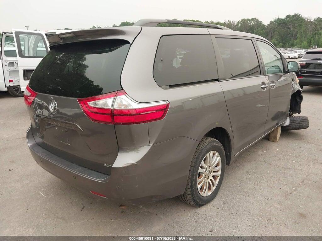 5TDYK3DC5FS632534 2015 TOYOTA SIENNA photo no. 4