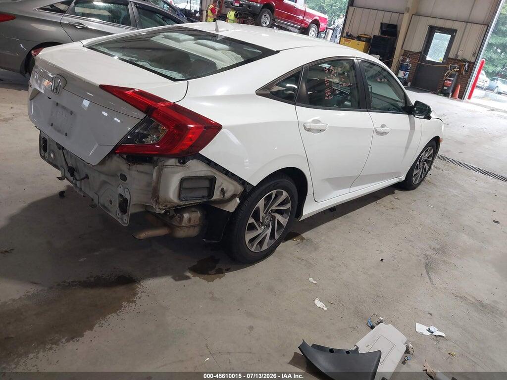 2HGFC2F70JH528993 2018 HONDA CIVIC photo no. 4