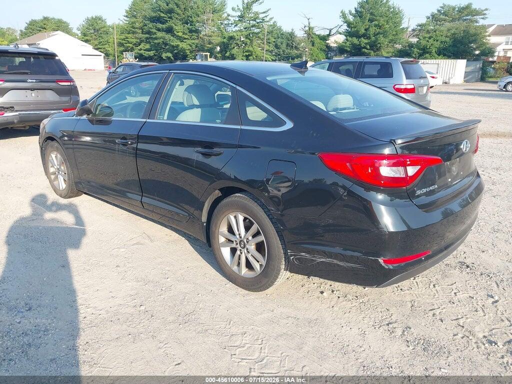5NPE24AF0FH024482 2015 HYUNDAI SONATA photo no. 3