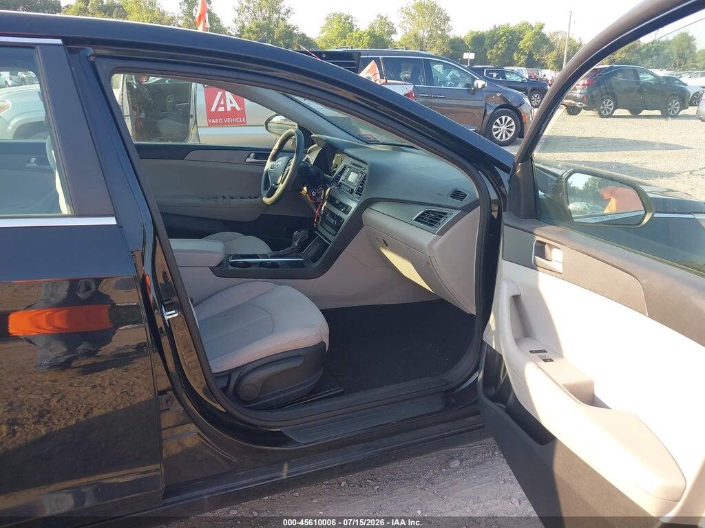5NPE24AF0FH024482 2015 HYUNDAI SONATA photo no. 5