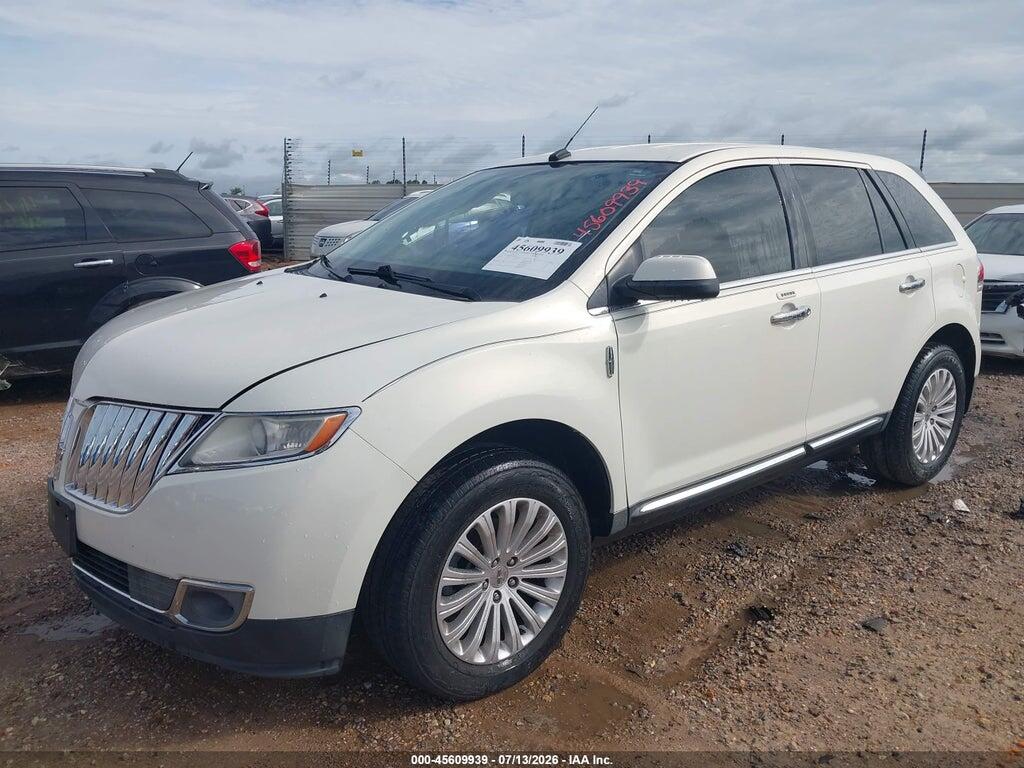 2LMDJ6JK0DBL28590 2013 LINCOLN MKX photo no. 2