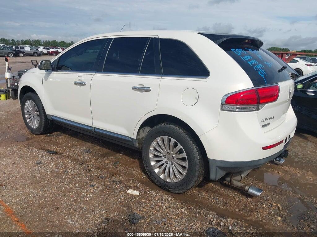 2LMDJ6JK0DBL28590 2013 LINCOLN MKX photo no. 3