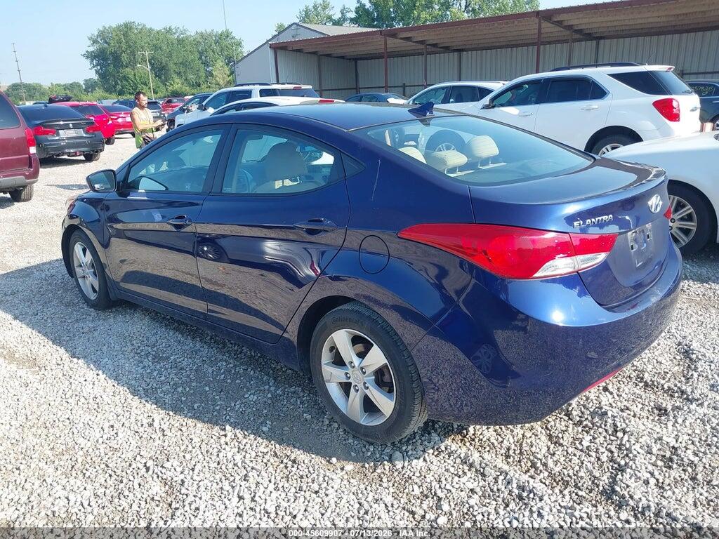 5NPDH4AE9DH331647 2013 HYUNDAI ELANTRA photo no. 3