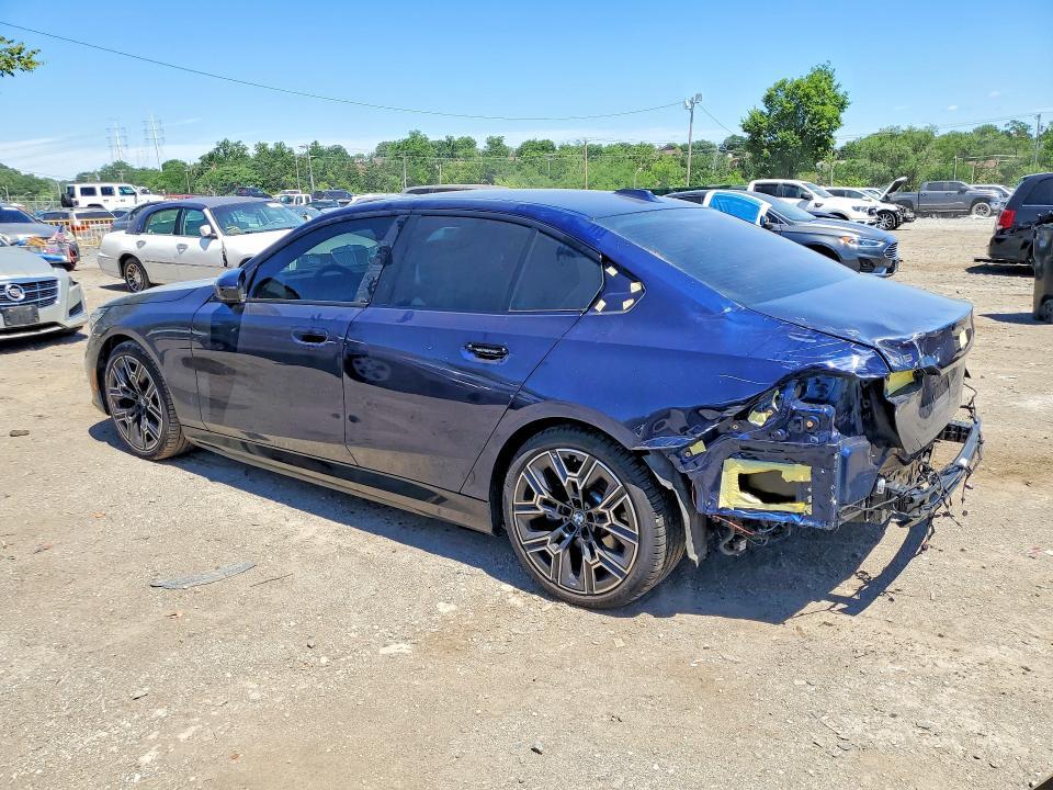 2026 BMW I5 XDRIVE 40 — Фото 2 из 13
