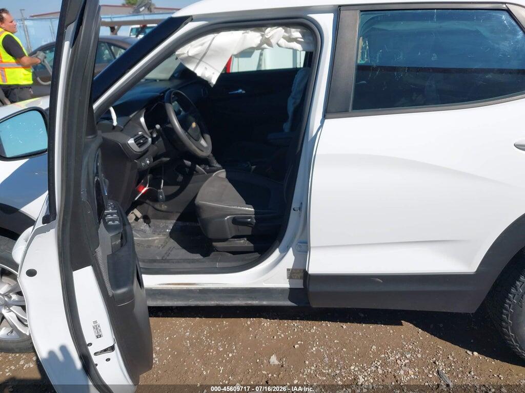 KL79MNSL7MB012508 2021 CHEVROLET TRAILBLAZER photo no. 5