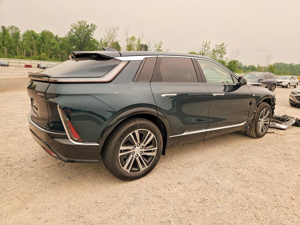2026 CADILLAC LYRIQ LUXURY — Фото 3 из 14