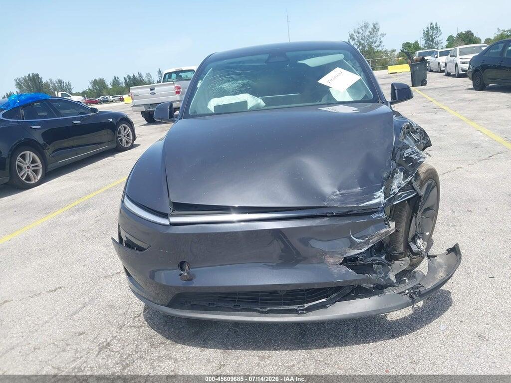 7SAYGDEE3TA623564 2026 TESLA MODEL Y photo no. 11