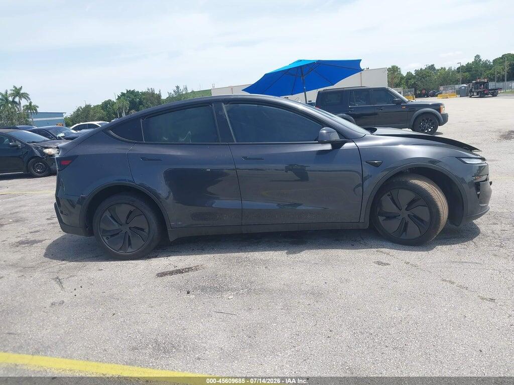 7SAYGDEE3TA623564 2026 TESLA MODEL Y photo no. 12