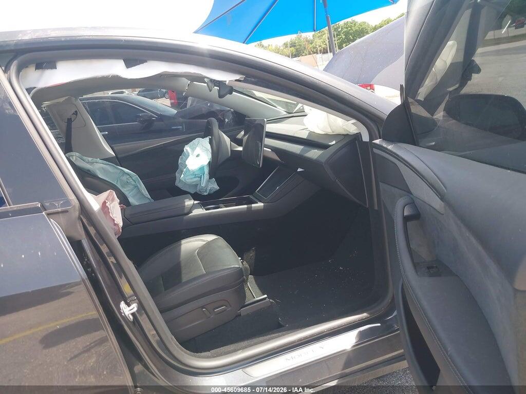 7SAYGDEE3TA623564 2026 TESLA MODEL Y photo no. 5