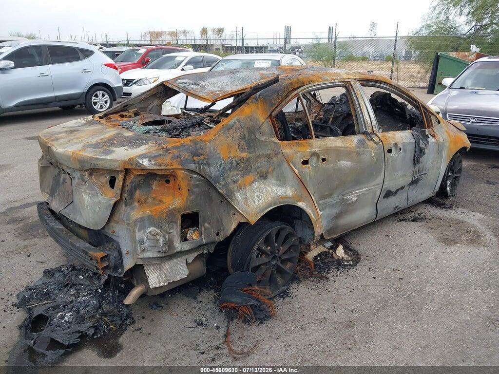 5YFVPMAE1NP307032 2022 TOYOTA COROLLA photo no. 4