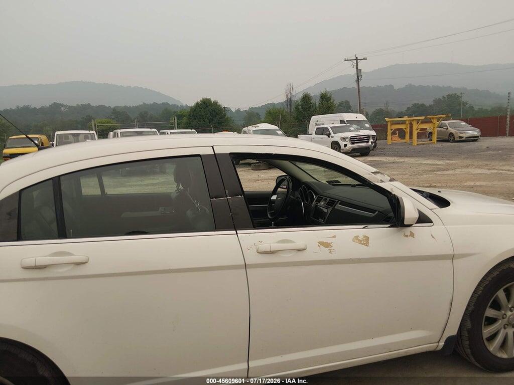 1C3CC5FB4AN162927 2010 CHRYSLER SEBRING photo no. 6