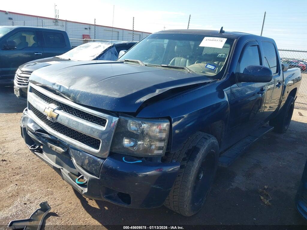 3GCRKTE25AG110990 2010 CHEVROLET SILVERADO 1500 photo no. 2