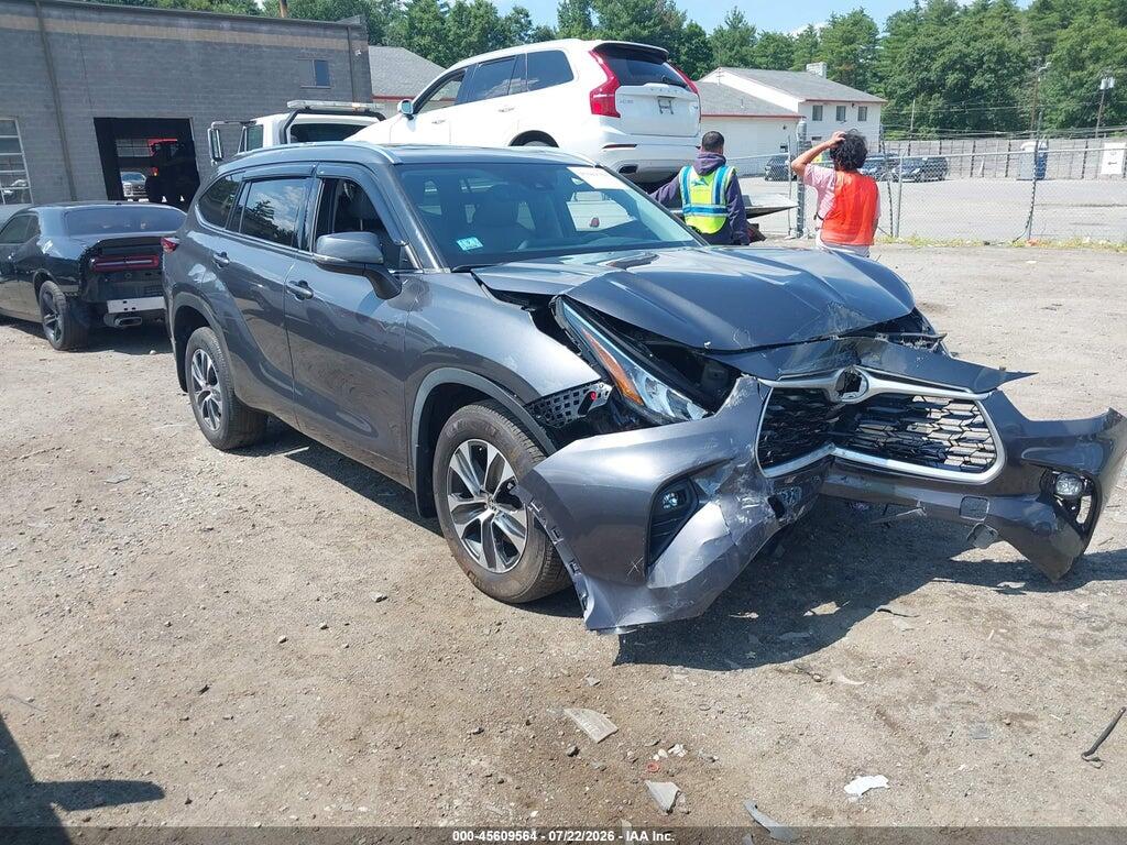 5TDGZRBH4LS512468 2020 TOYOTA HIGHLANDER photo no. 1