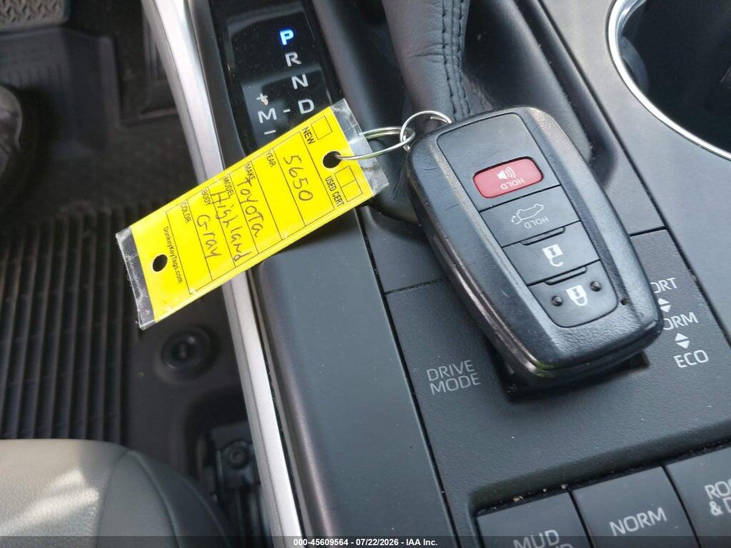 5TDGZRBH4LS512468 2020 TOYOTA HIGHLANDER photo no. 11