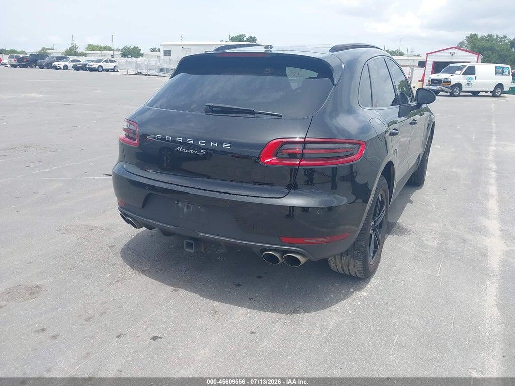 WP1AB2A54HLB19344 2017 PORSCHE MACAN photo no. 4