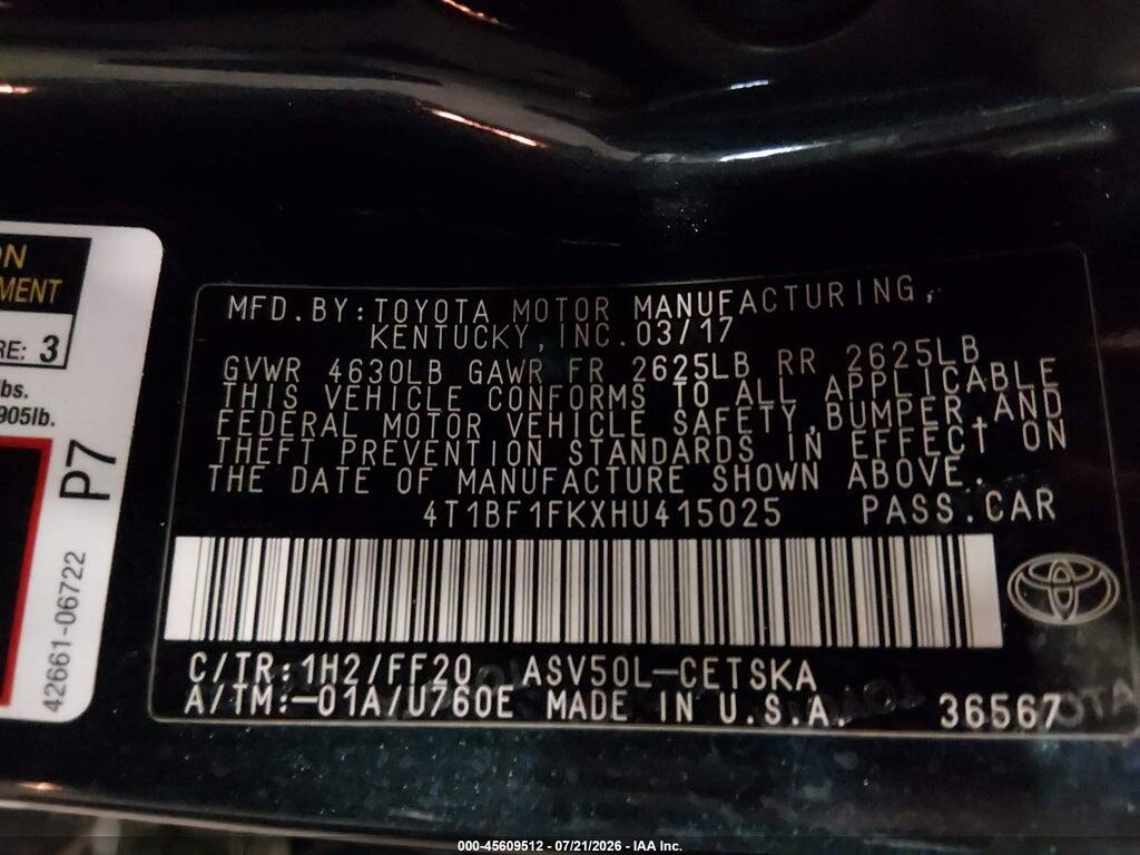 4T1BF1FKXHU415025 2017 TOYOTA CAMRY photo no. 9