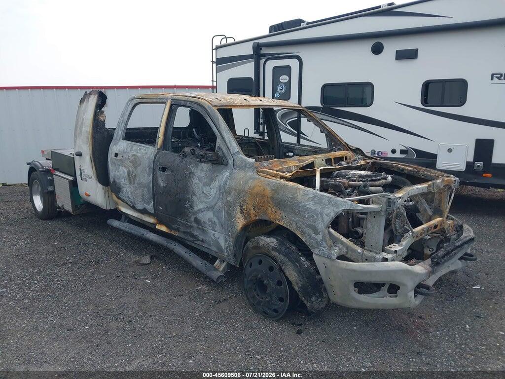 3C7WRNFL9NG408100 2022 RAM 5500 CHASSIS photo no. 1