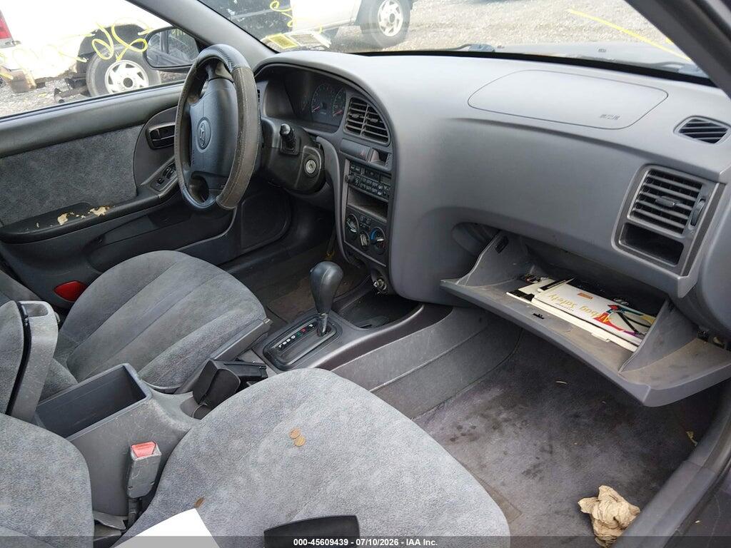 KMHDN45D51U152660 2001 HYUNDAI ELANTRA photo no. 5