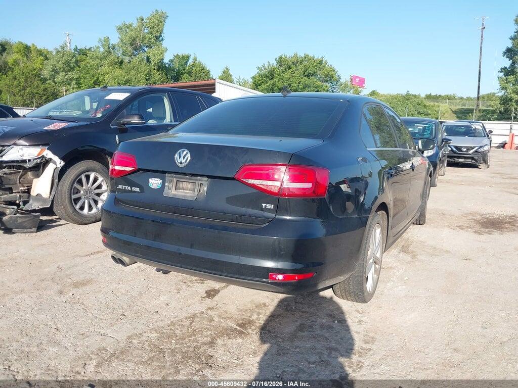 3VWL07AJ8FM317637 2015 VOLKSWAGEN JETTA photo no. 4