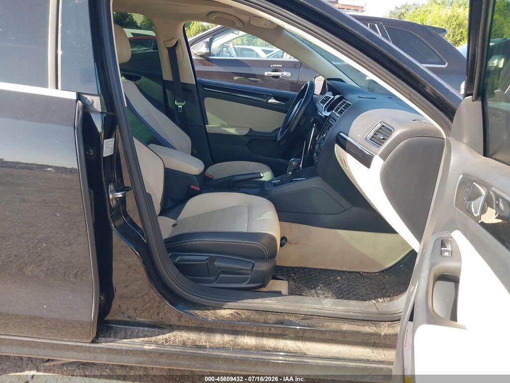 3VWL07AJ8FM317637 2015 VOLKSWAGEN JETTA photo no. 5
