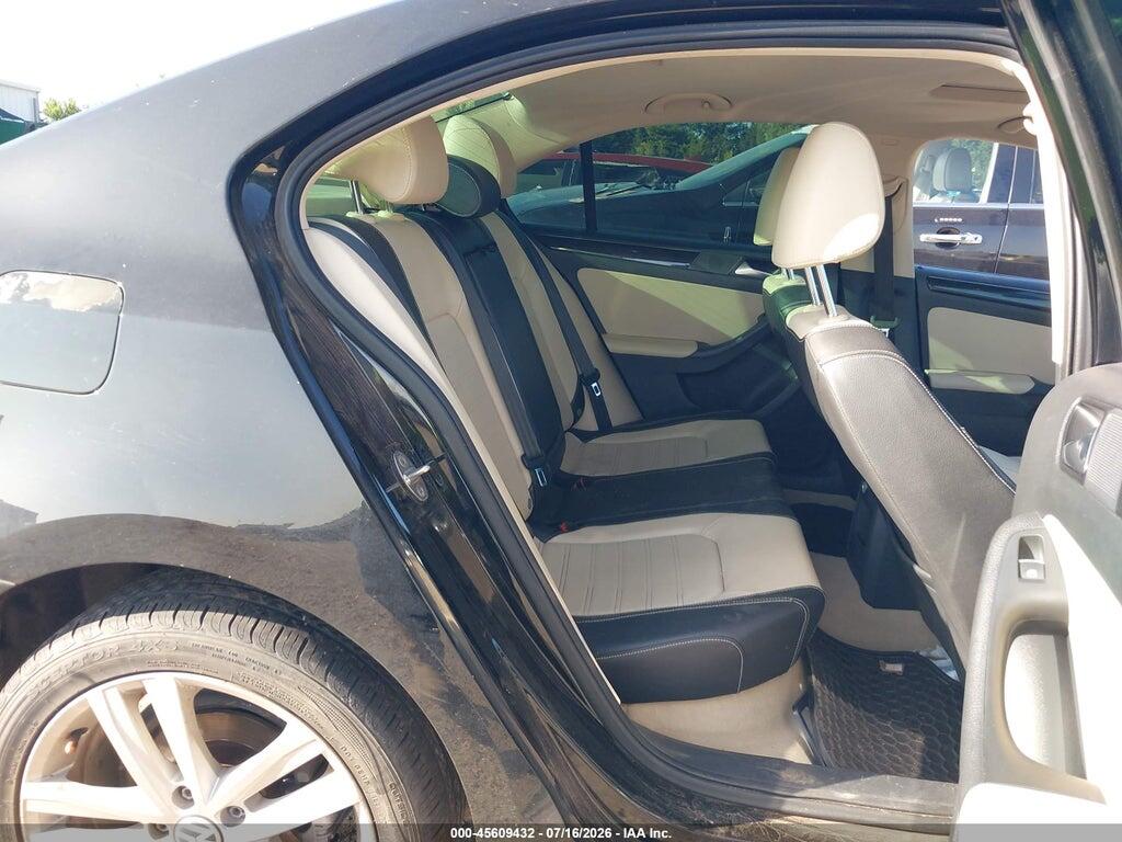 3VWL07AJ8FM317637 2015 VOLKSWAGEN JETTA photo no. 8
