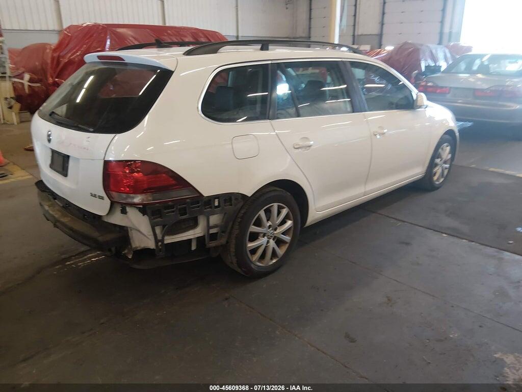 3VWPP7AJ7DM671370 2013 VOLKSWAGEN JETTA SPORTWAGEN photo no. 4