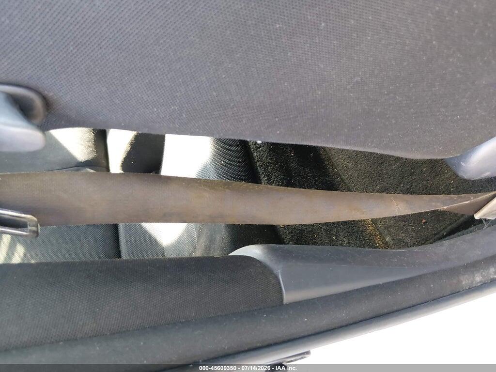 JTKDE177050019689 2005 SCION TC photo no. 12