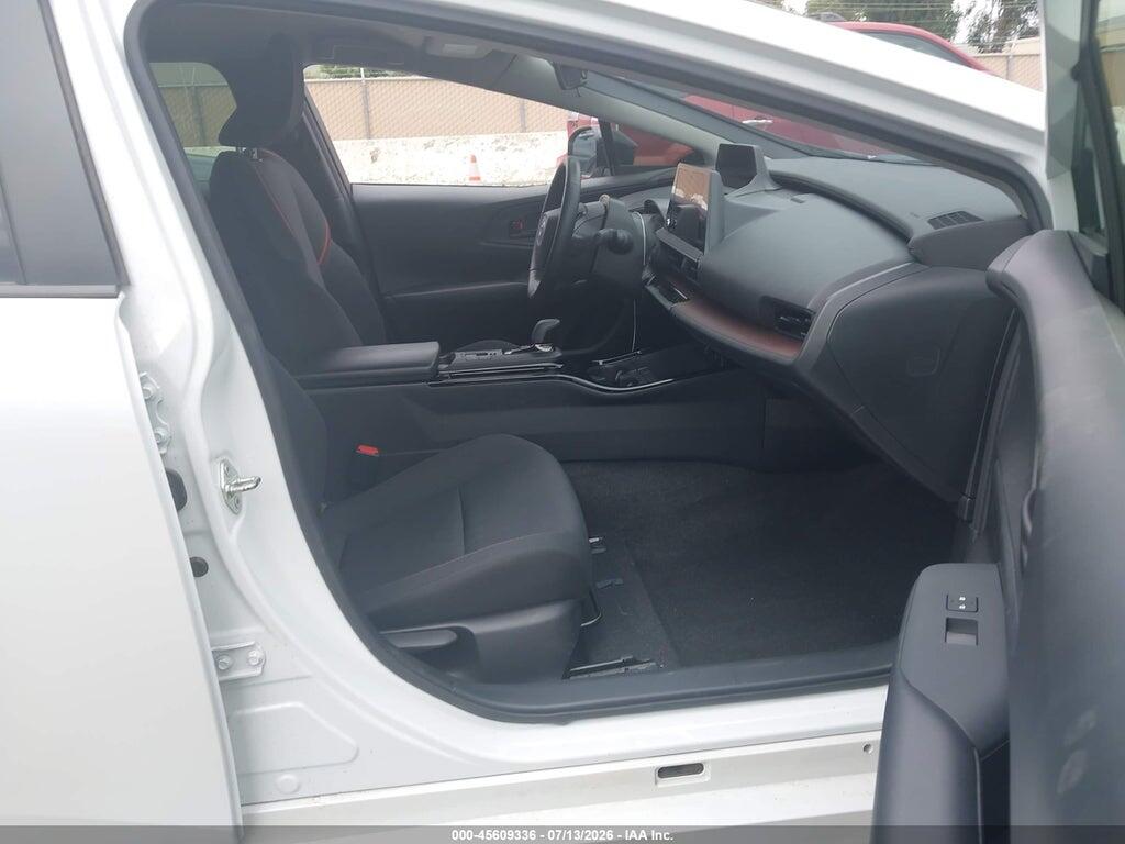 JTDACACU2P3010568 2023 TOYOTA PRIUS PRIME photo no. 5