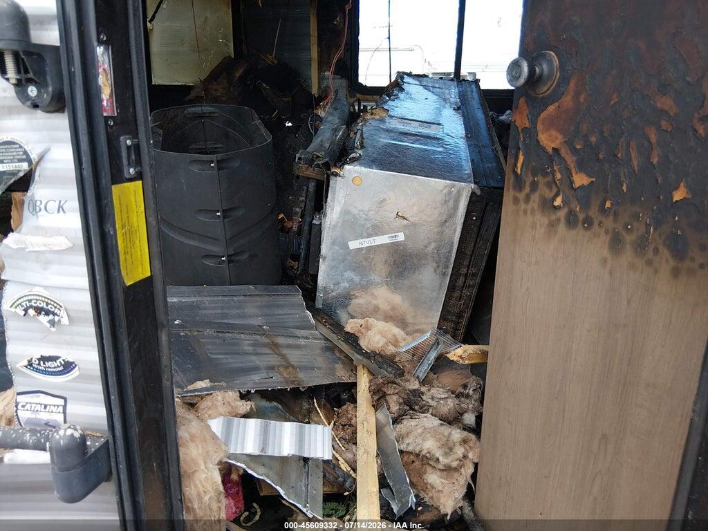 5ZT2CAVB4MX021834 2021 COACHMEN CATALINA photo no. 5