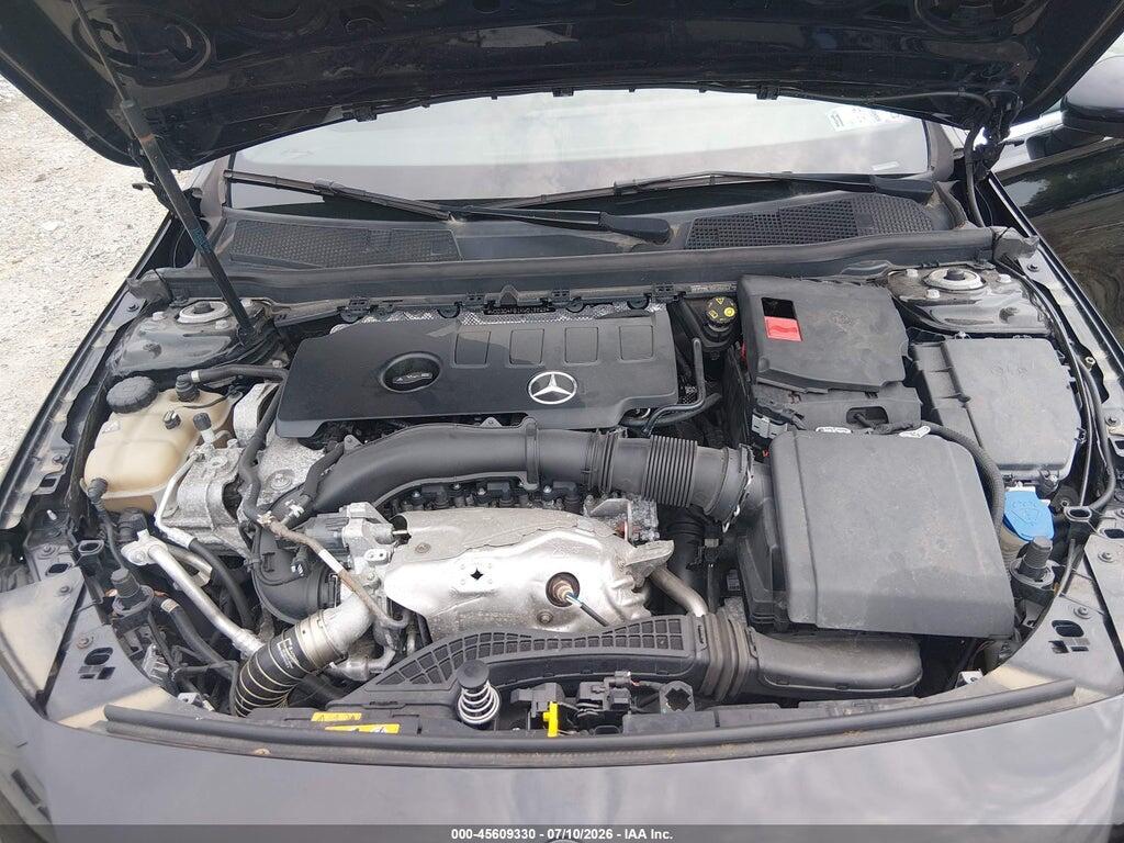 WDD3G4FB1KW019929 2019 MERCEDES-BENZ A 220 photo no. 10