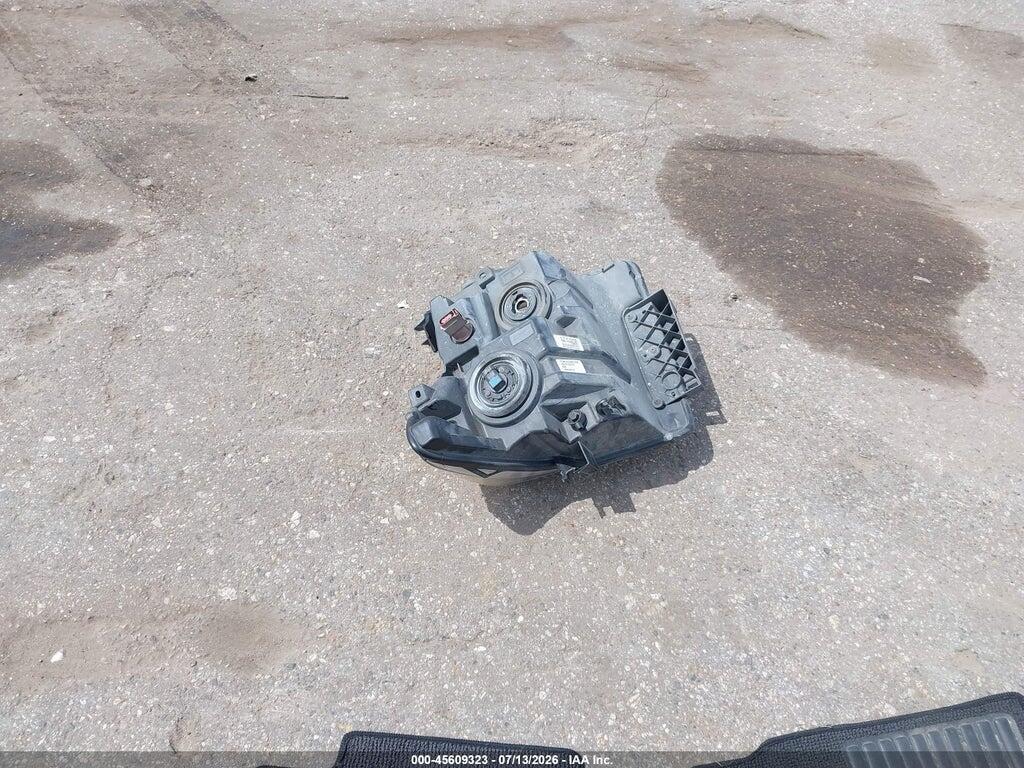 1N6AA1E68KN532491 2019 NISSAN TITAN photo no. 12