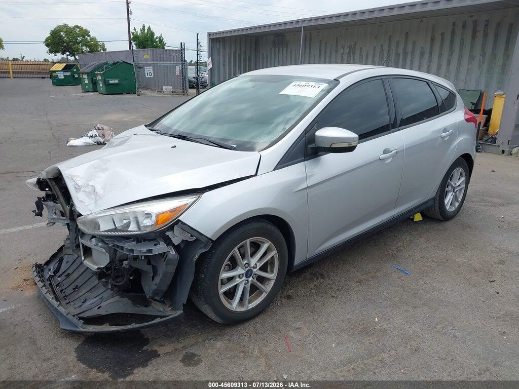 1FADP3K22HL319638 2017 FORD FOCUS photo no. 2
