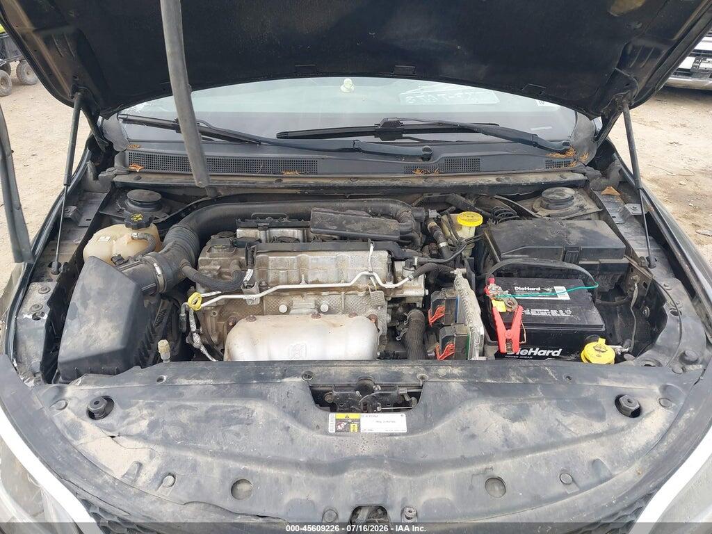 1C3CCCFB0GN189037 2016 CHRYSLER 200 photo no. 10