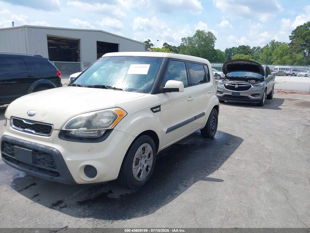 KNDJT2A57D7757637 2013 KIA SOUL photo no. 2