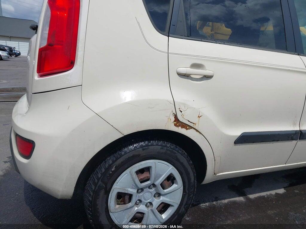 KNDJT2A57D7757637 2013 KIA SOUL photo no. 6