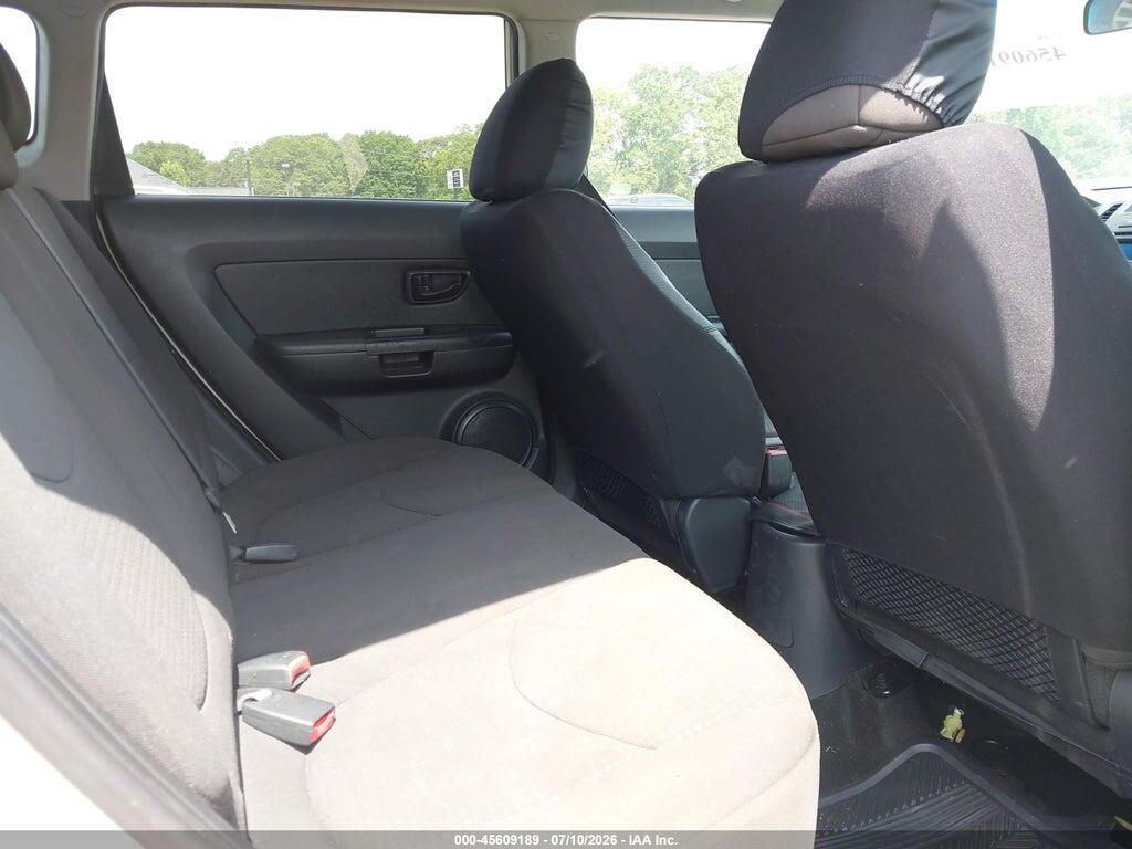 KNDJT2A57D7757637 2013 KIA SOUL photo no. 8