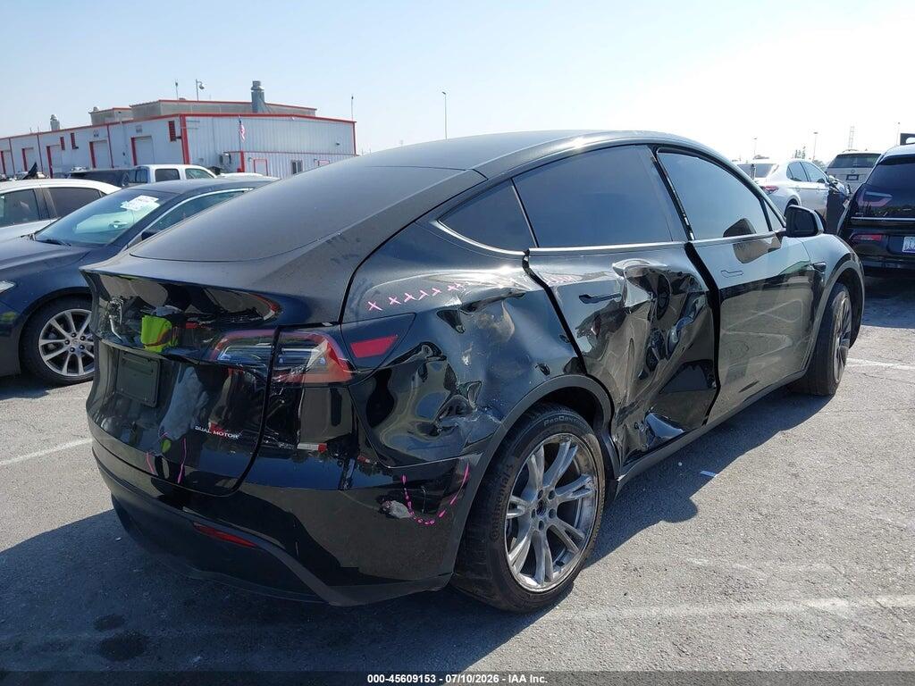7SAYGDEE3RF004443 2024 TESLA MODEL Y photo no. 4