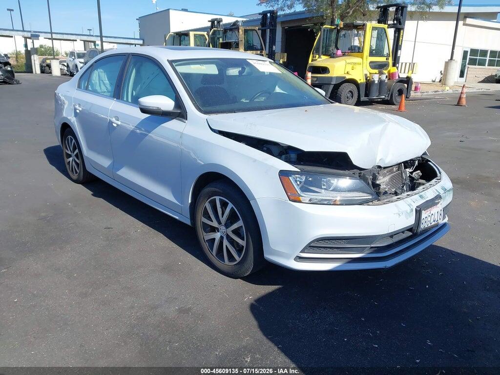 3VWDB7AJ4JM219325 2018 VOLKSWAGEN JETTA photo no. 1
