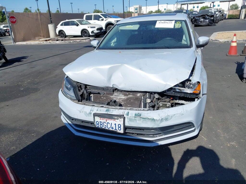 3VWDB7AJ4JM219325 2018 VOLKSWAGEN JETTA photo no. 12